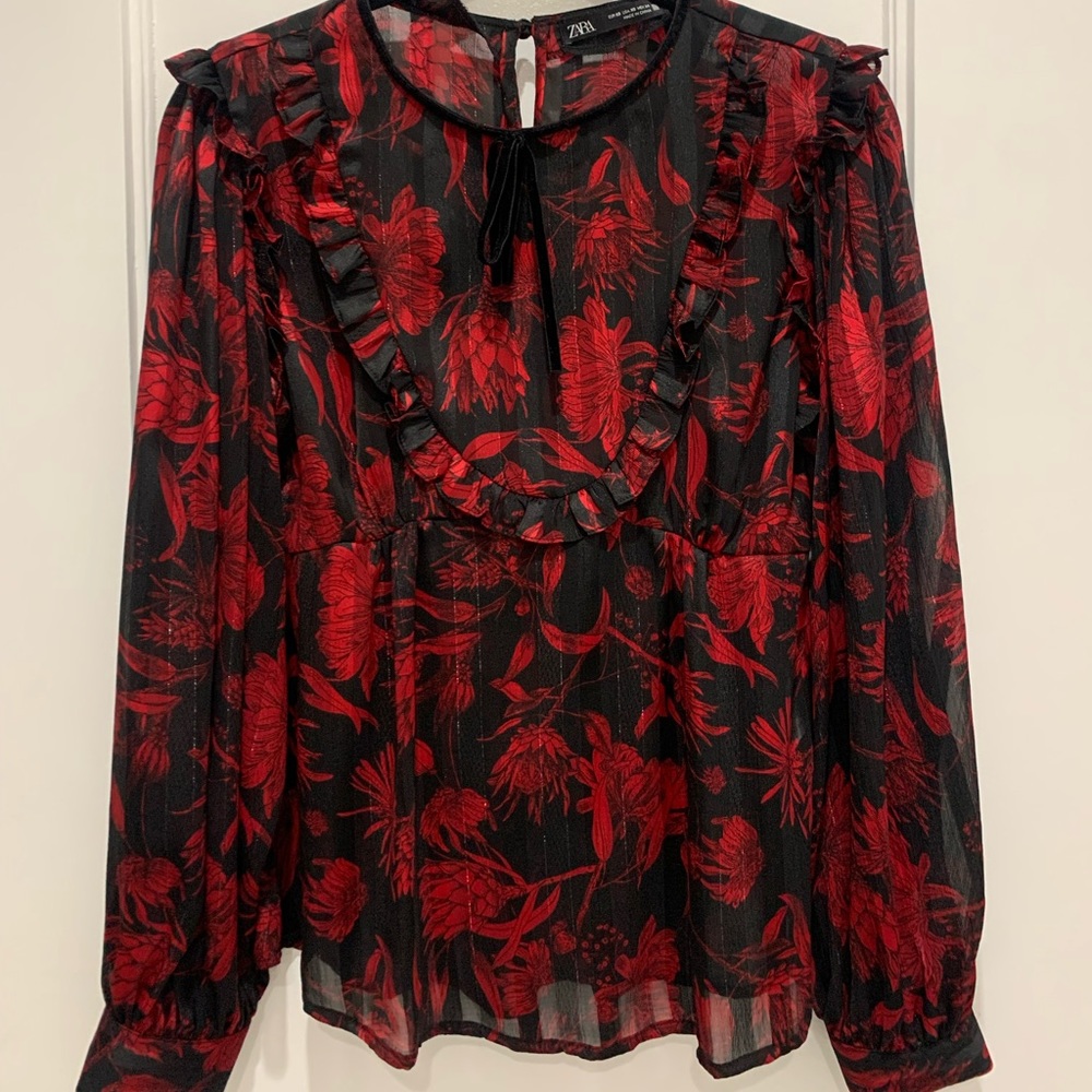 Zara NWOT Red and Black Blouse